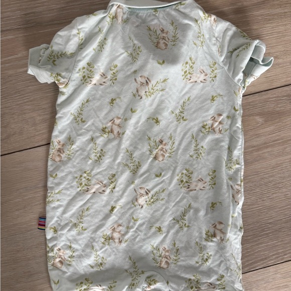 Magnetic Me Bunny Pattern Baby Onesie - Picture 2 of 3